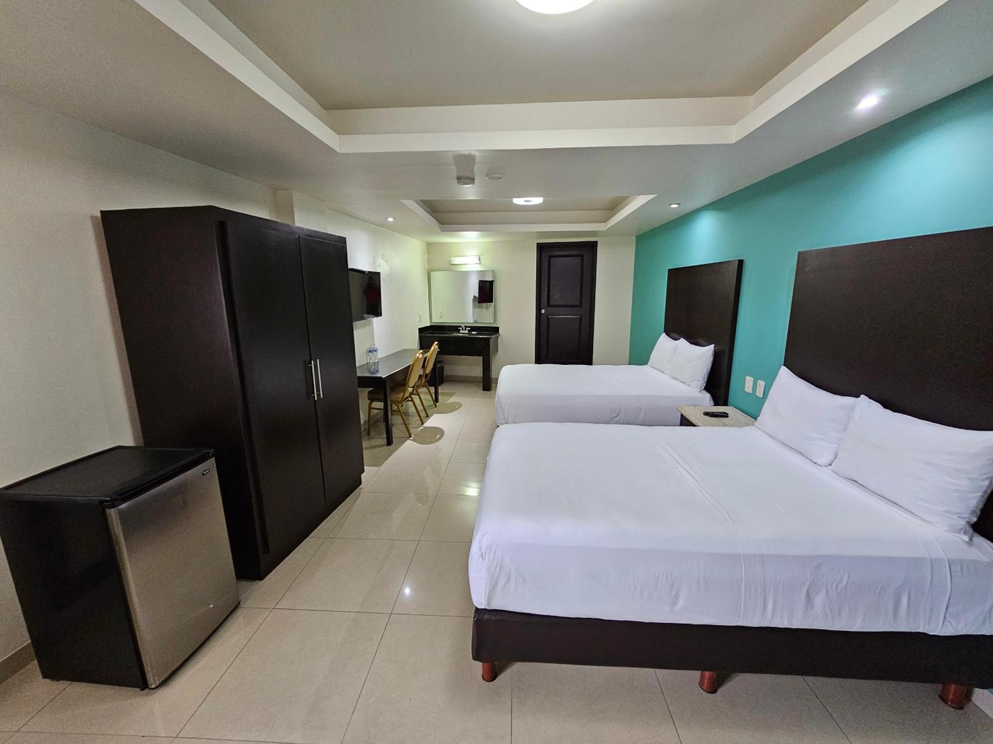 Hotel Maria Elena Cabo San Lucas Exteriör bild