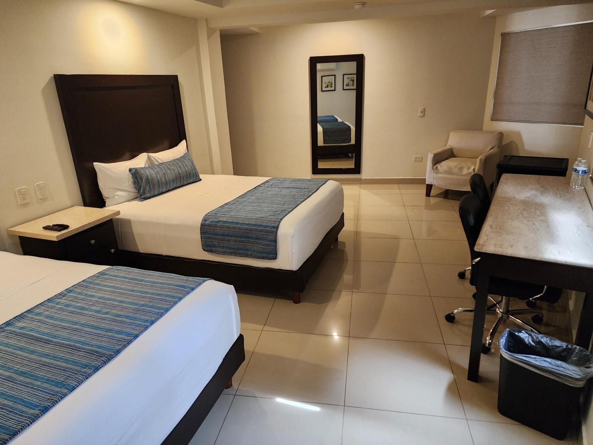 Hotel Maria Elena Cabo San Lucas Exteriör bild