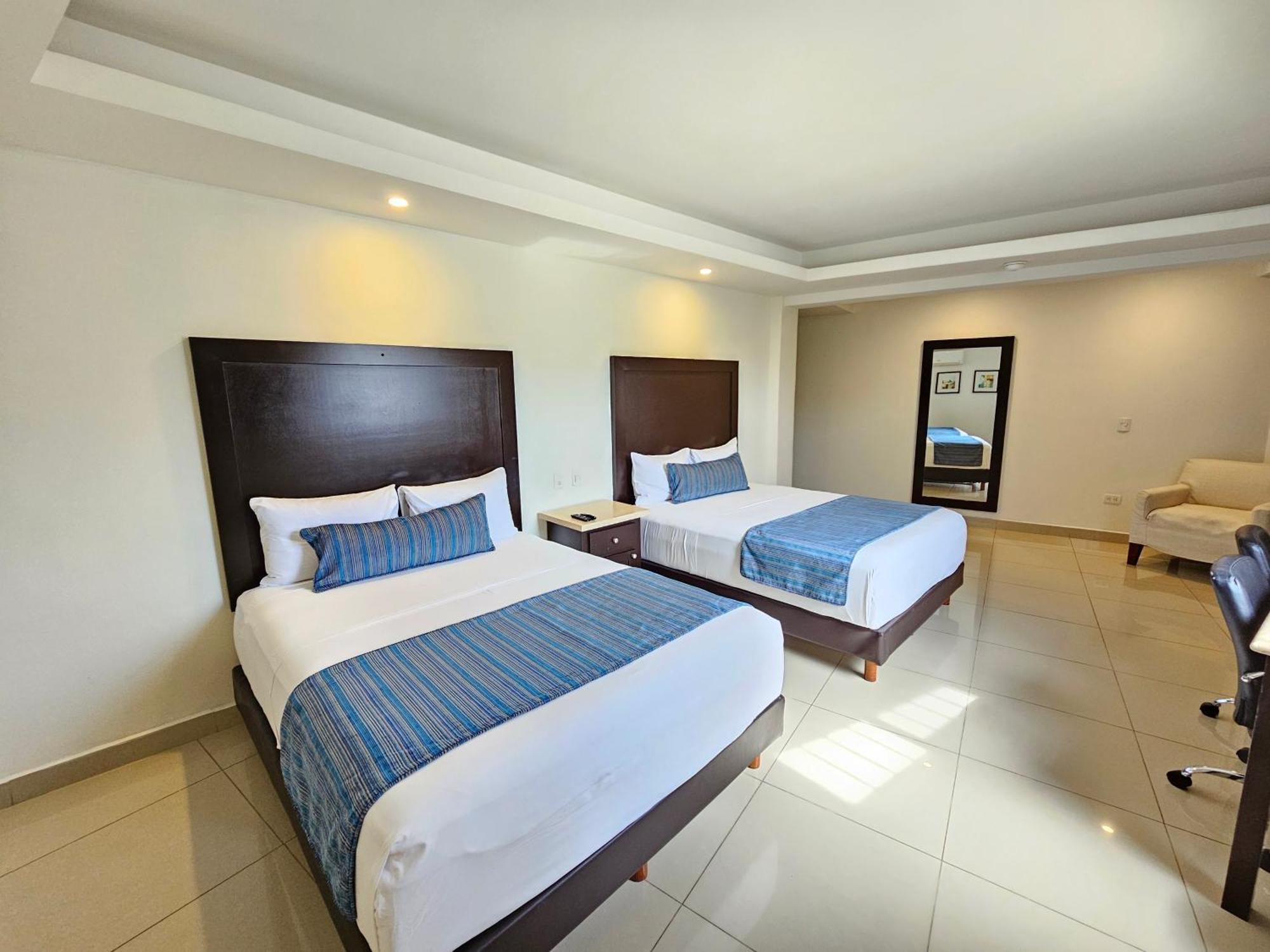 Hotel Maria Elena Cabo San Lucas Exteriör bild