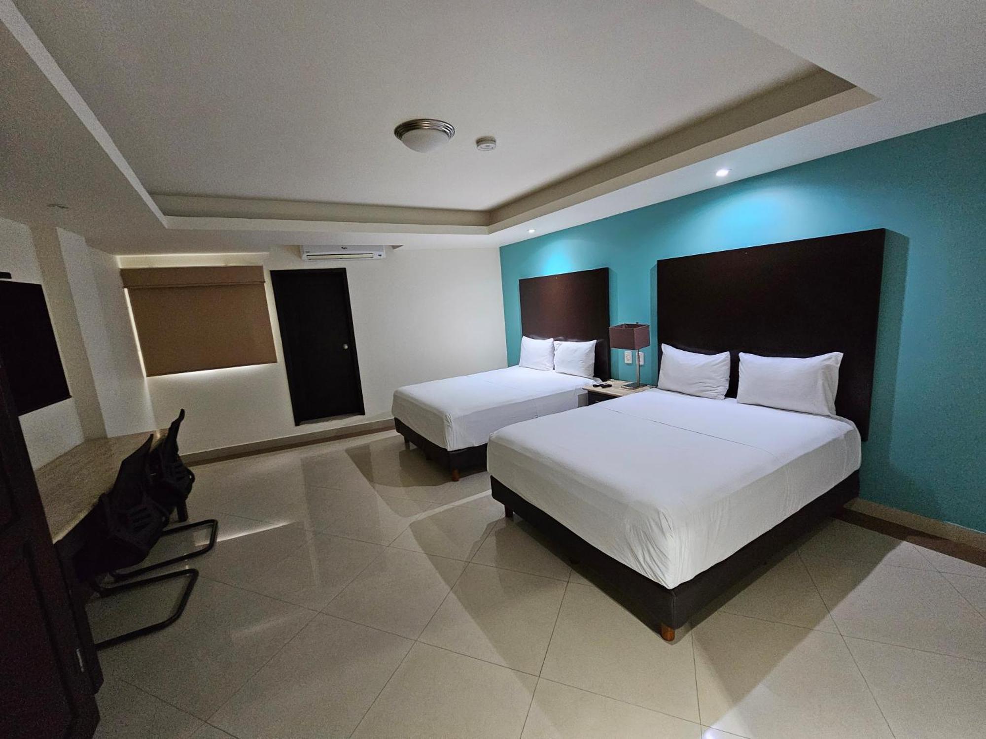 Hotel Maria Elena Cabo San Lucas Exteriör bild